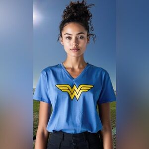 Wonder Woman Custom Calvin Klein Classic Fit V-Neck Size XL